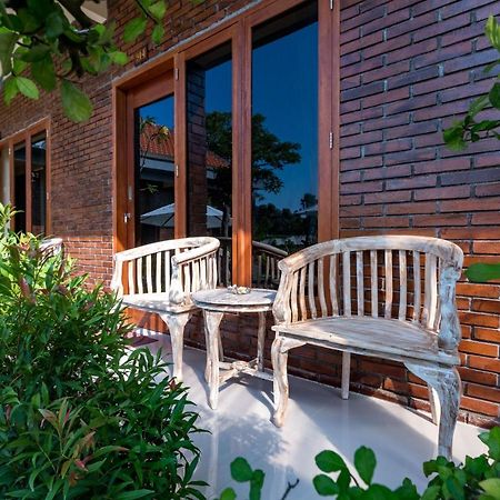 Dicky Guest House 2 Batu Bolong Canggu Exterior foto